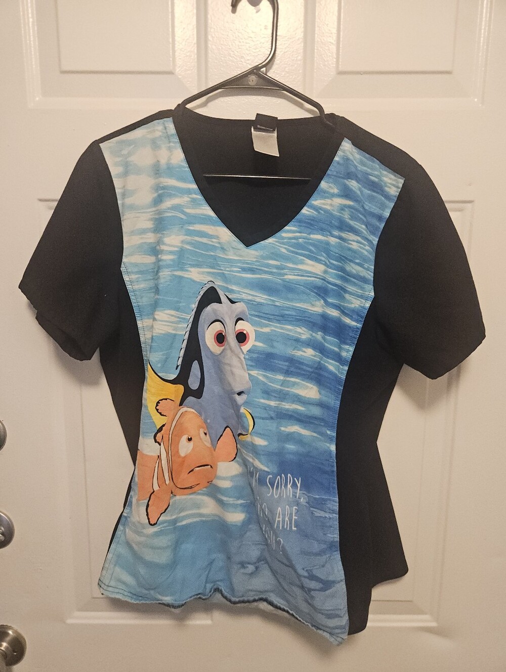 Finding Nemo-Blue/Black Disney/Pixar Scrub Shirt